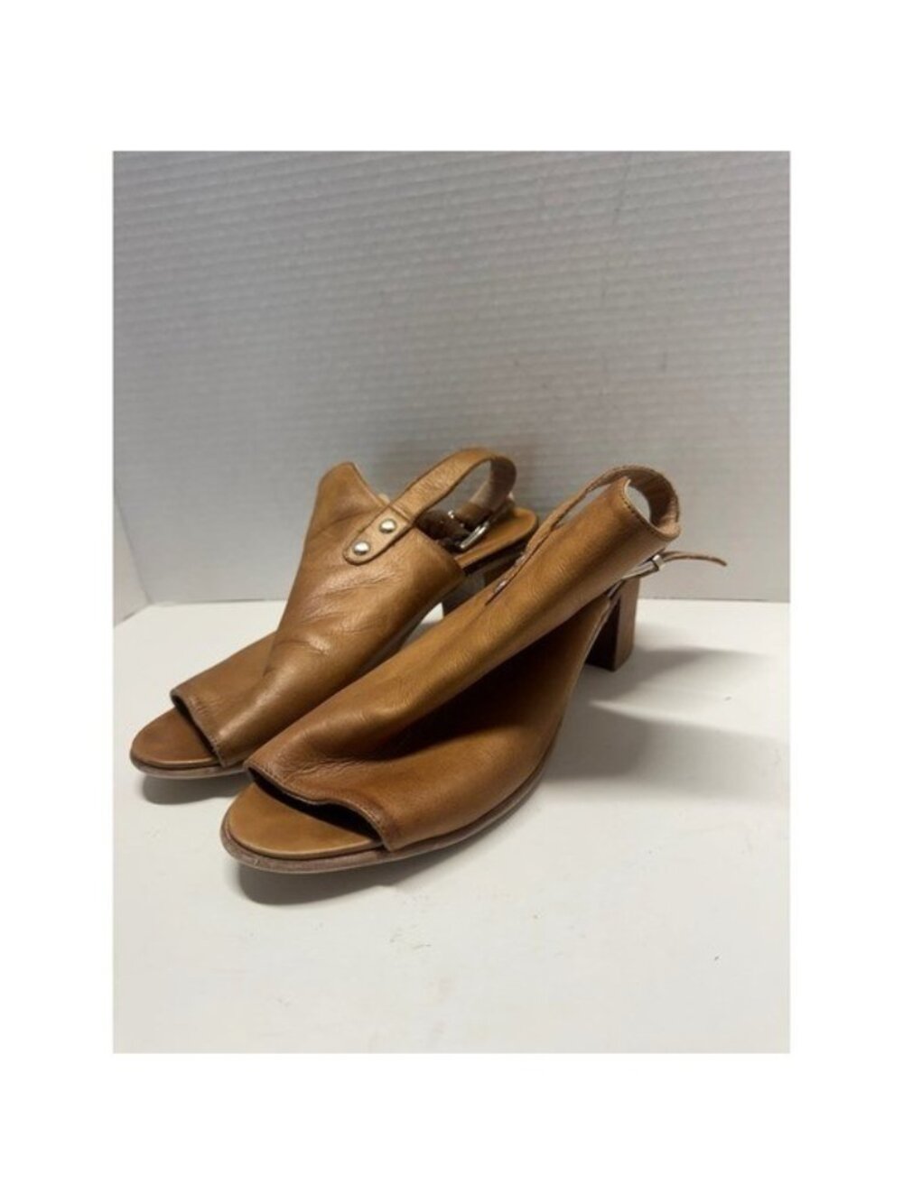 Ateliers Made in Italy Tan Leather Slingback Block Heel Sandals Size 40 9.5